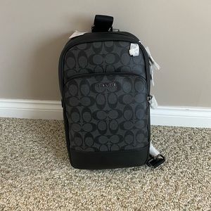 Coach graham pack in signature canvas